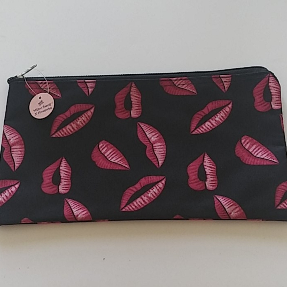 Makeup bag
